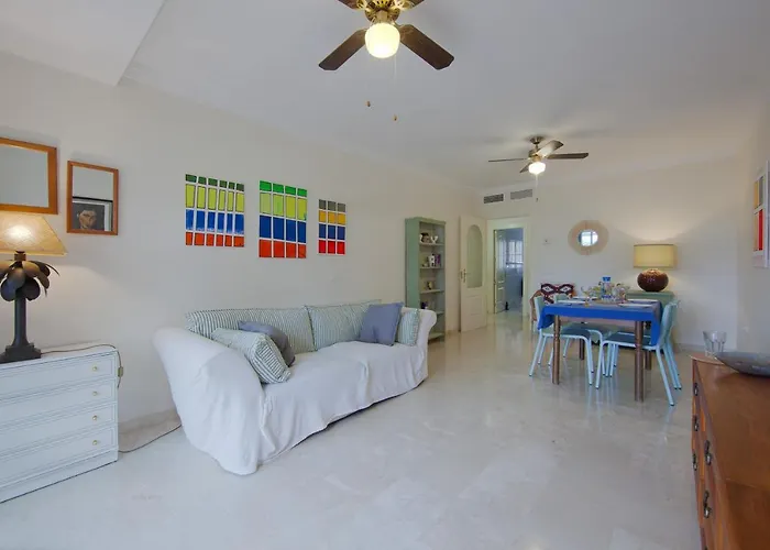 Apartamento Pinogolf De Don Carlos Marbella