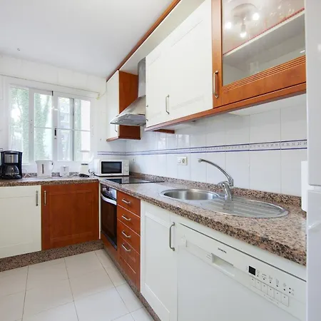Pinogolf De Don Carlos Apartment Marbella